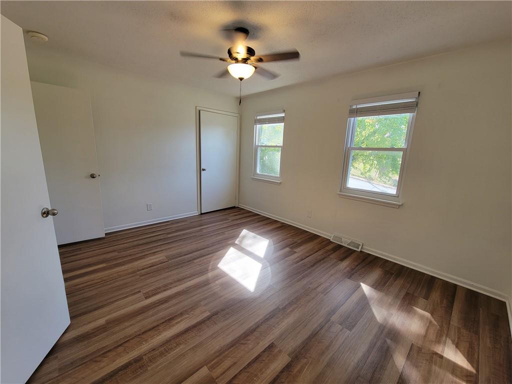 1922 W 36th Avenue Property Photo 20