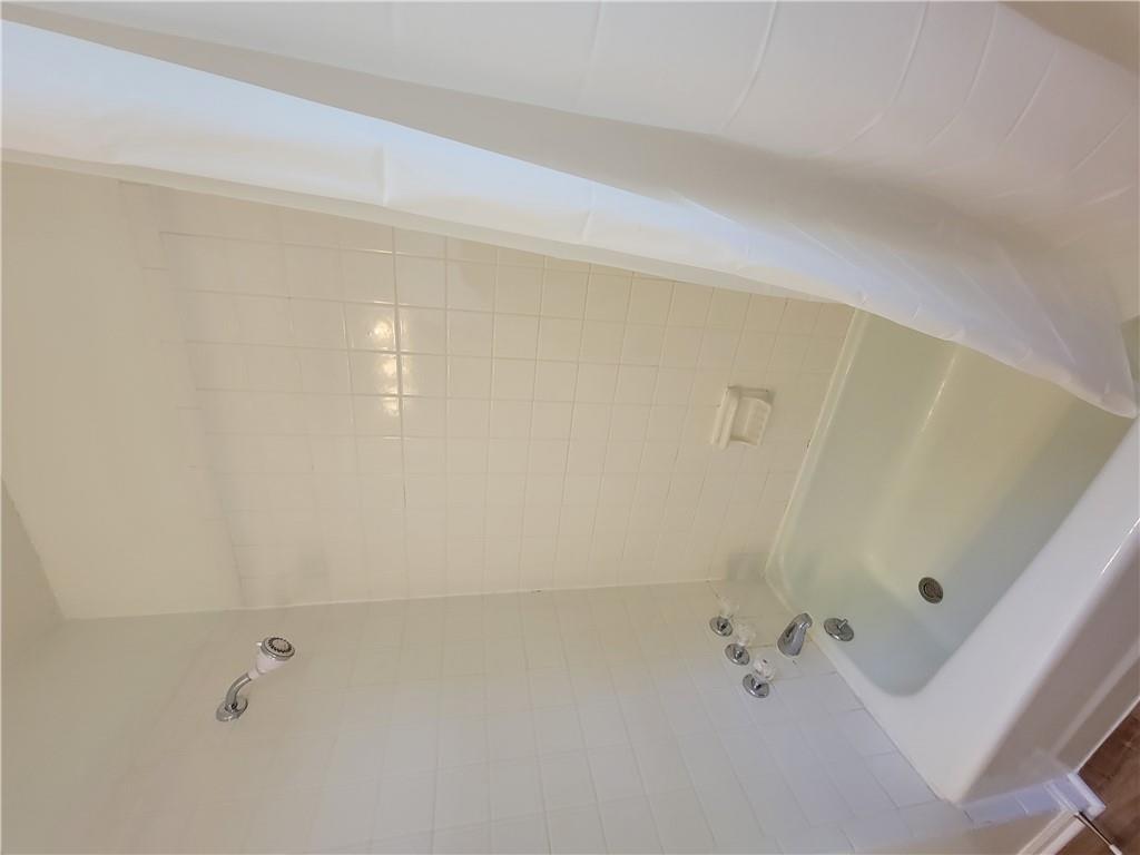 1922 W 36th Avenue Property Photo 23