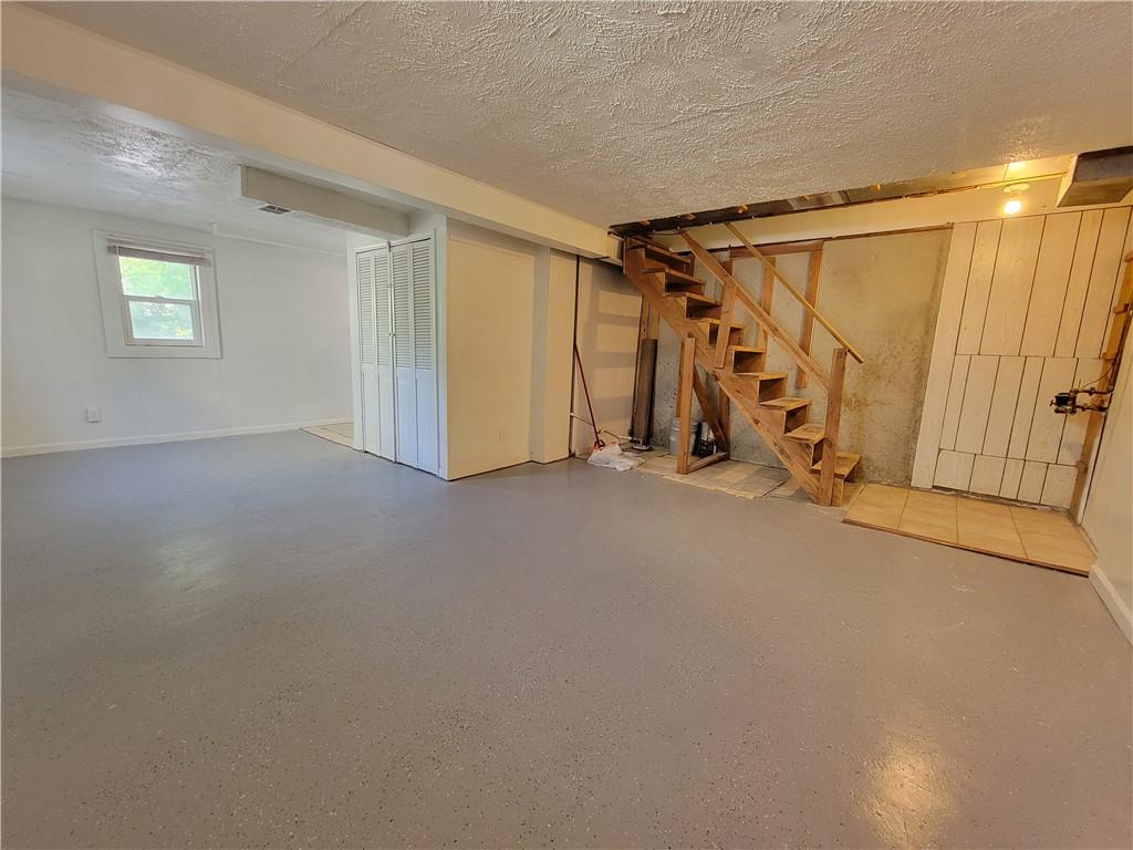 1922 W 36th Avenue Property Photo 28