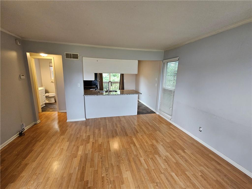 1922 W 36th Avenue Property Photo 30