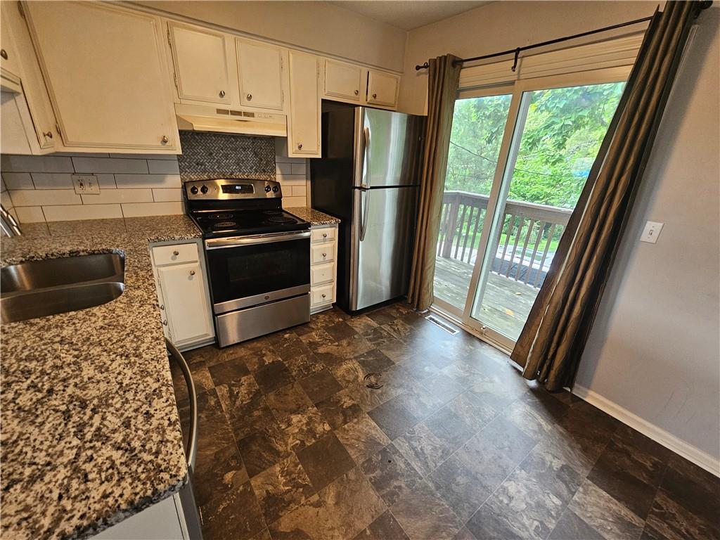 1922 W 36th Avenue Property Photo 32