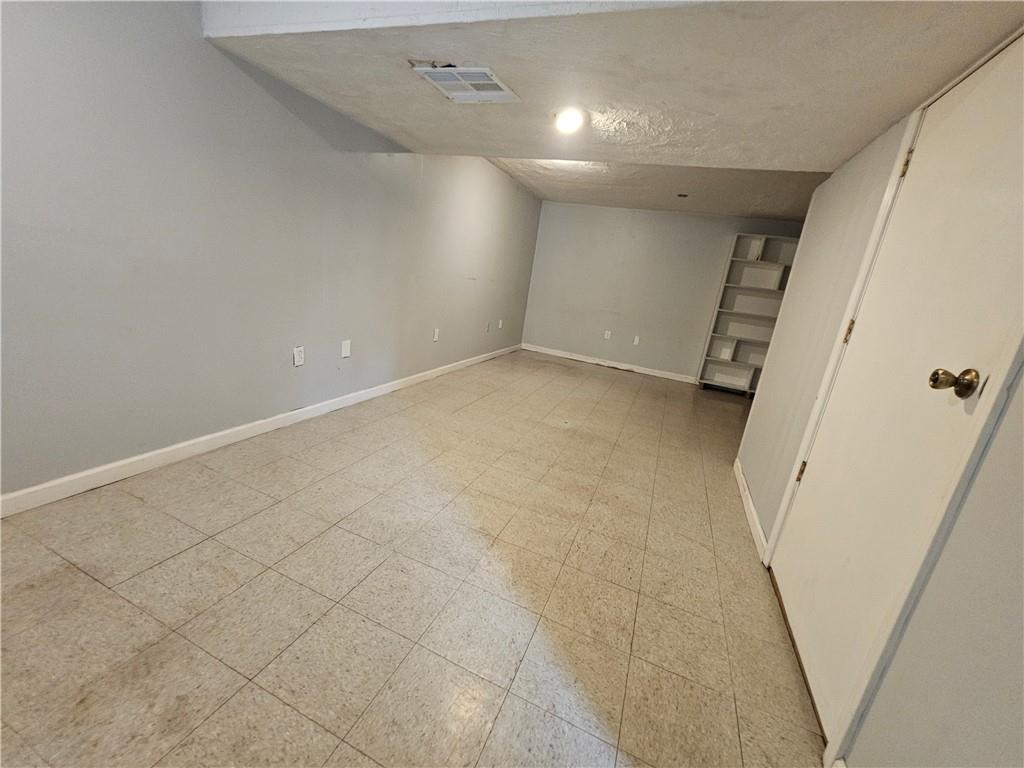 1922 W 36th Avenue Property Photo 46