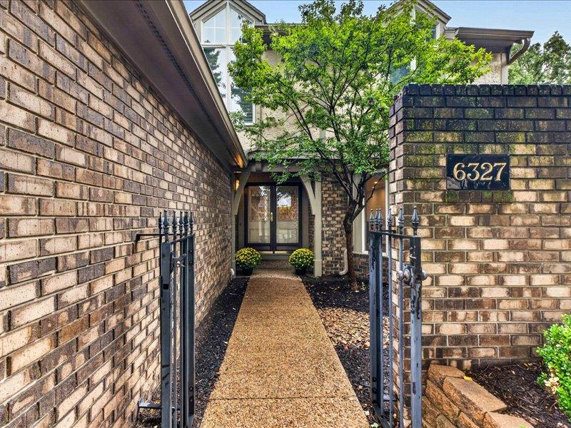 6327 Kennett Place Property Photo 1