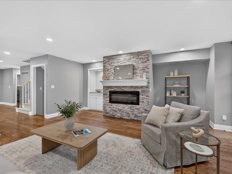 6327 Kennett Place Property Photo 18
