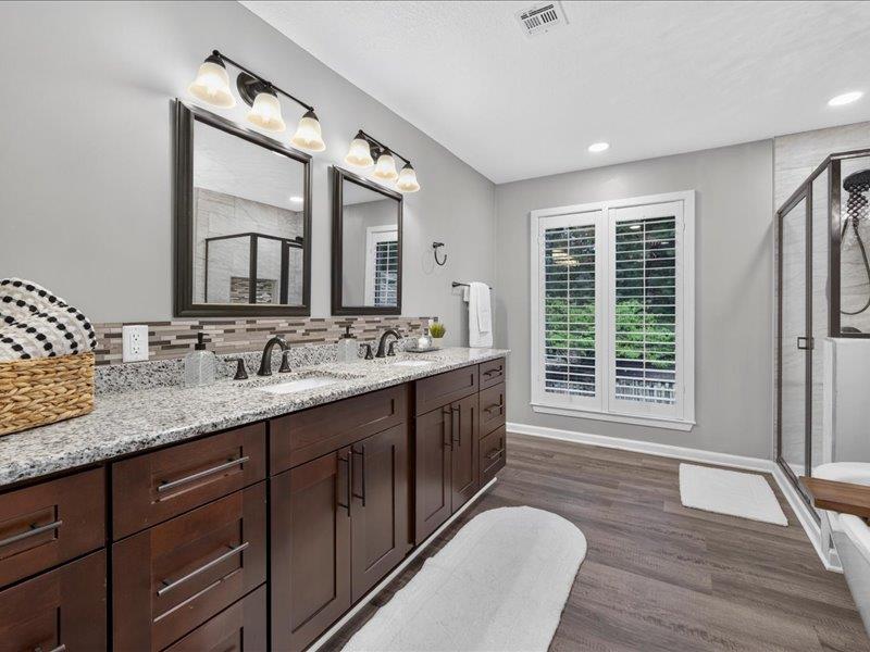 6327 Kennett Place Property Photo 26