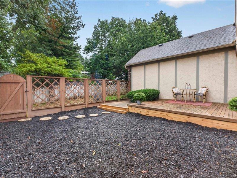 6327 Kennett Place Property Photo 40