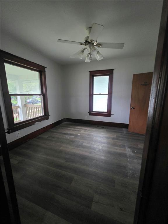 209 W 7th Avenue Property Photo 8
