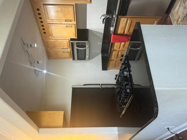 700 E 8th Street Property Photo 12