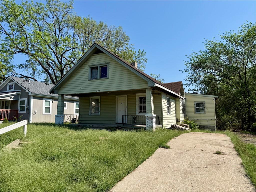 3003 N 31st Street Property Photo 9