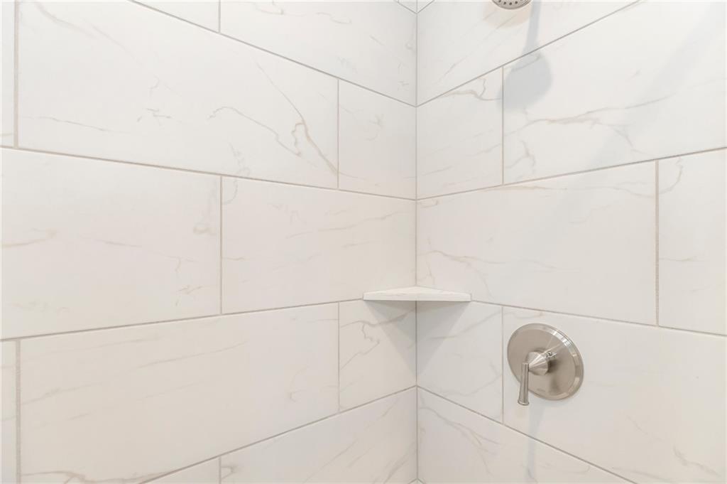 14665 Amanda Lane Property Photo 21