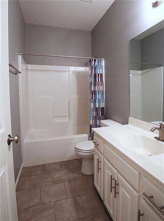 702 Andy Court Property Photo 28