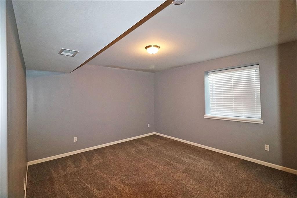 702 Andy Court Property Photo 36