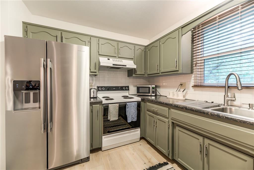 8911 Ne 74th Street Property Photo 13