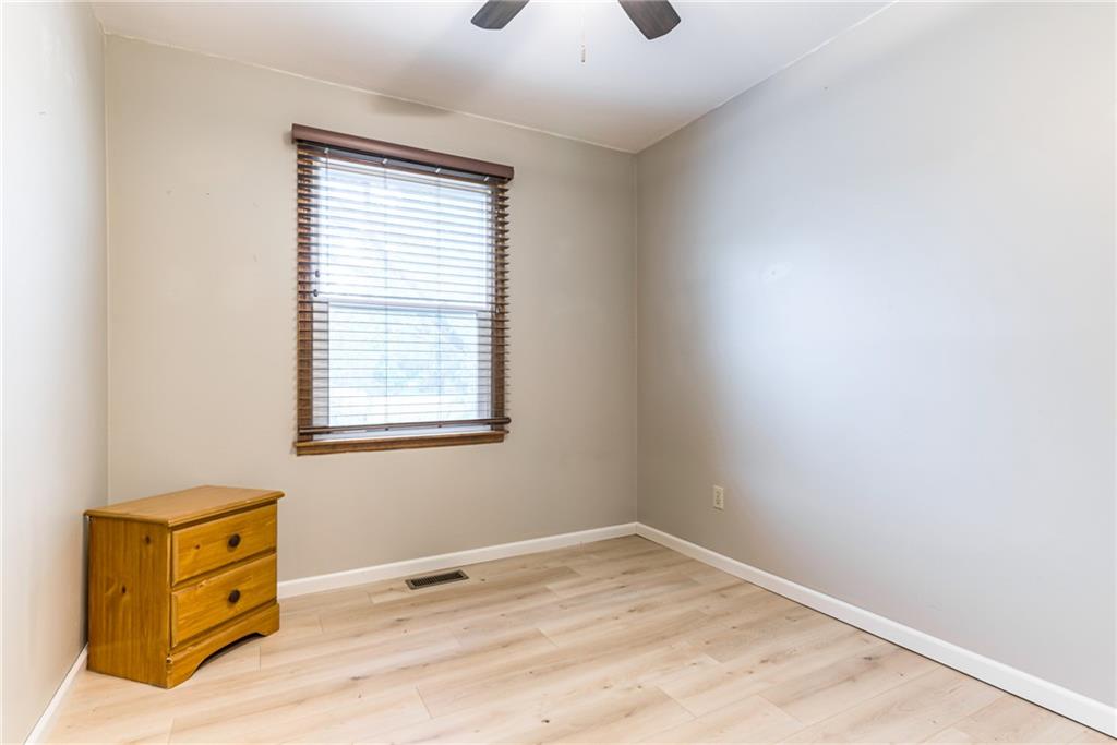 8911 Ne 74th Street Property Photo 22