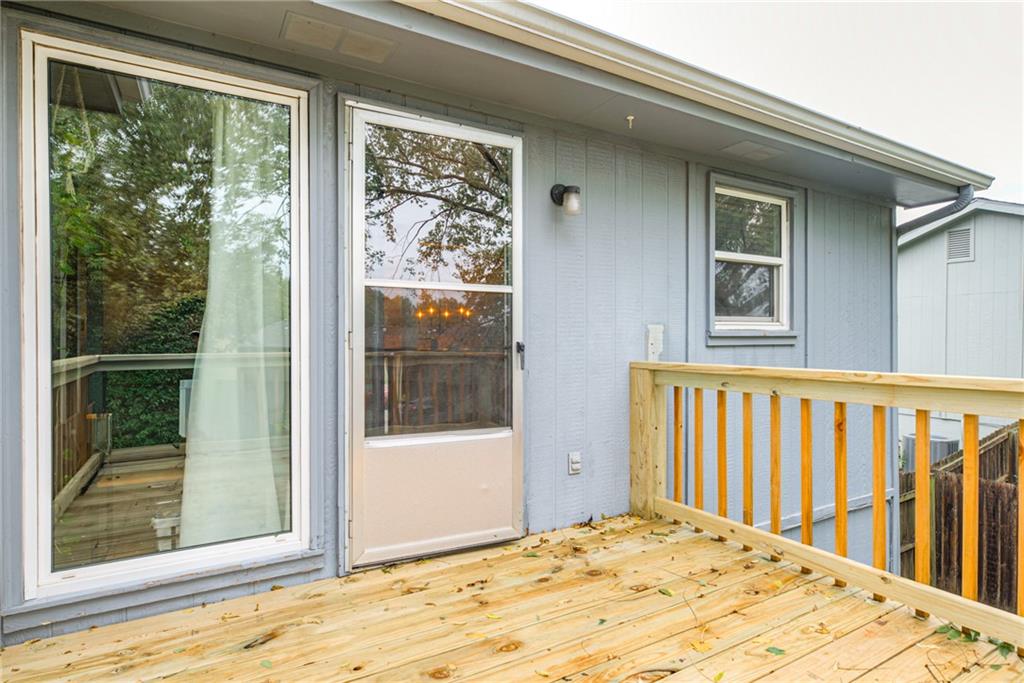 8911 Ne 74th Street Property Photo 31