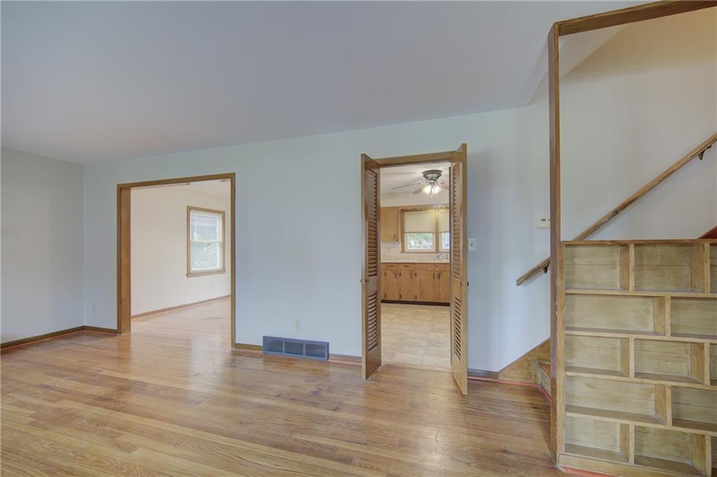 1532 Ne 51st Terrace Property Photo 4
