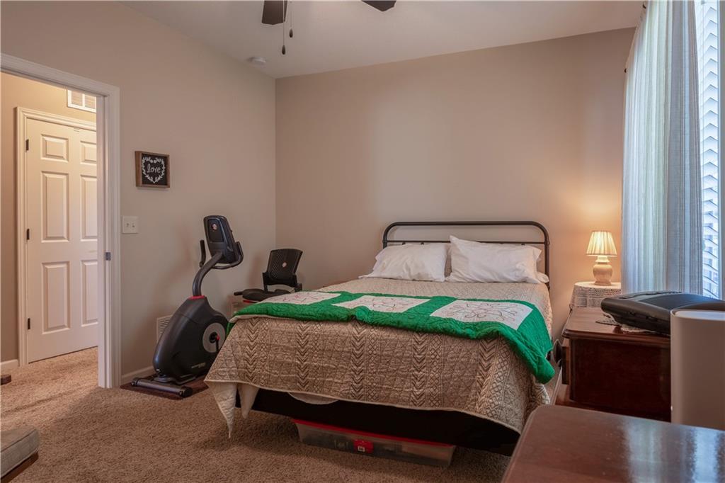 716 Coving Court Property Photo 13