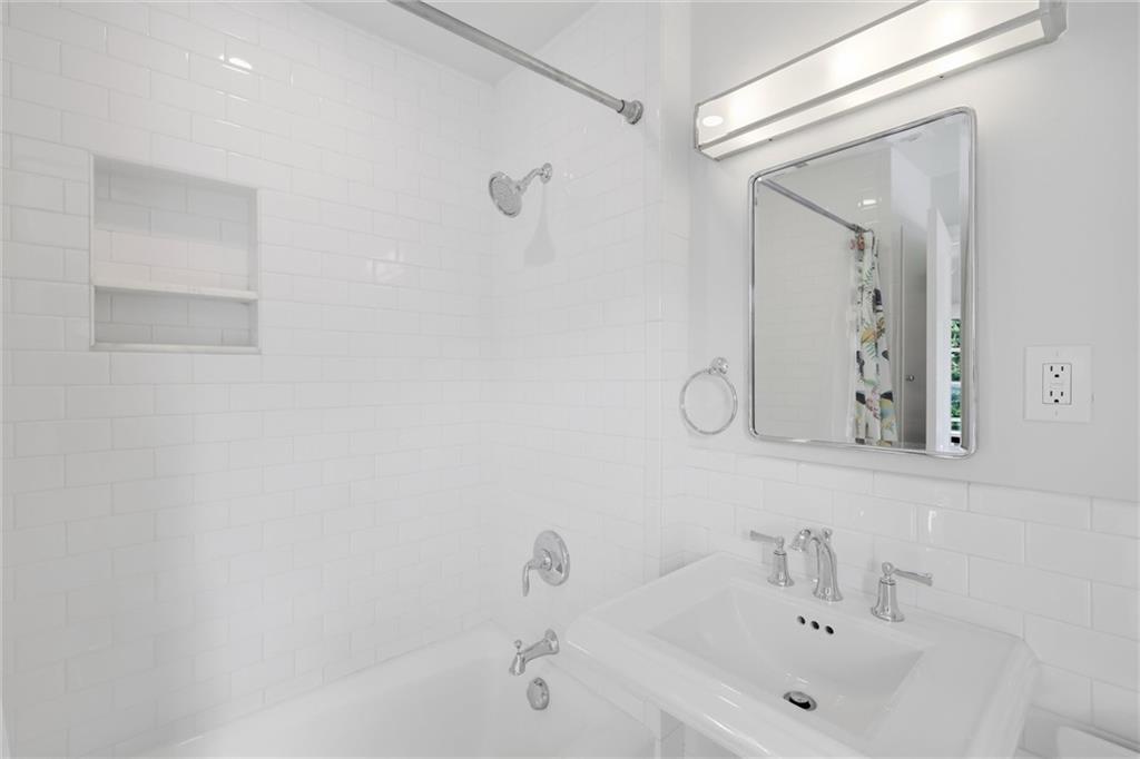 2700 W 63rd Street Property Photo 37