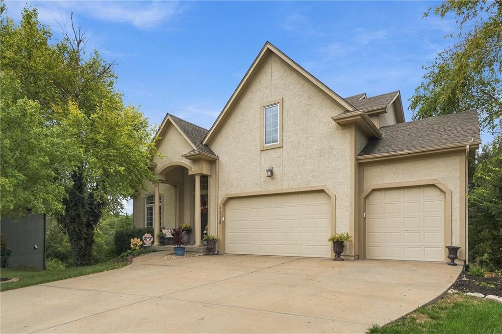 16220 Birch Street Property Photo 2