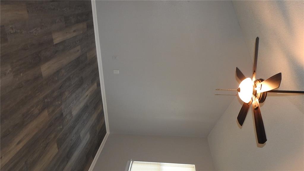217 Cedar Court Property Photo 7