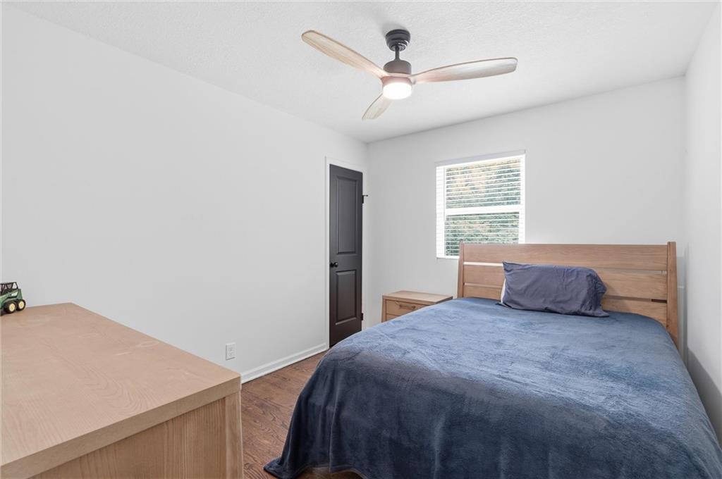 5913 Noland Road Property Photo 22