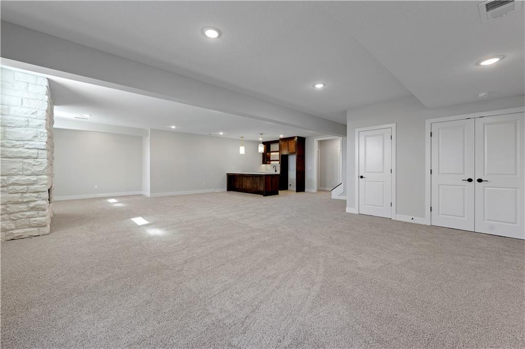 13037 W 174th Place Property Photo 30