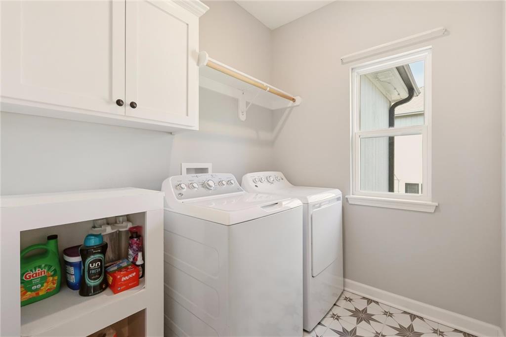 2209 Greenfield Court Property Photo 16
