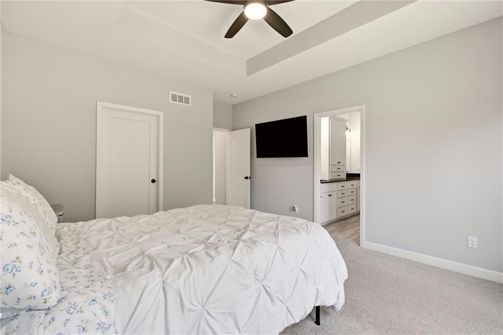 2209 Greenfield Court Property Photo 18