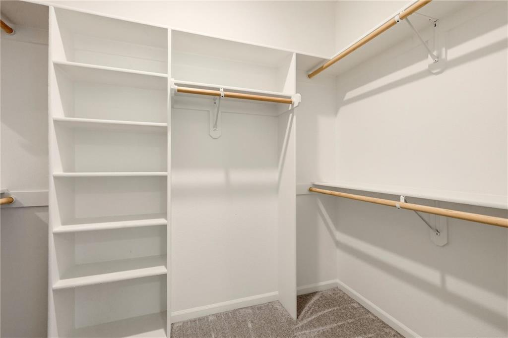 2209 Greenfield Court Property Photo 19