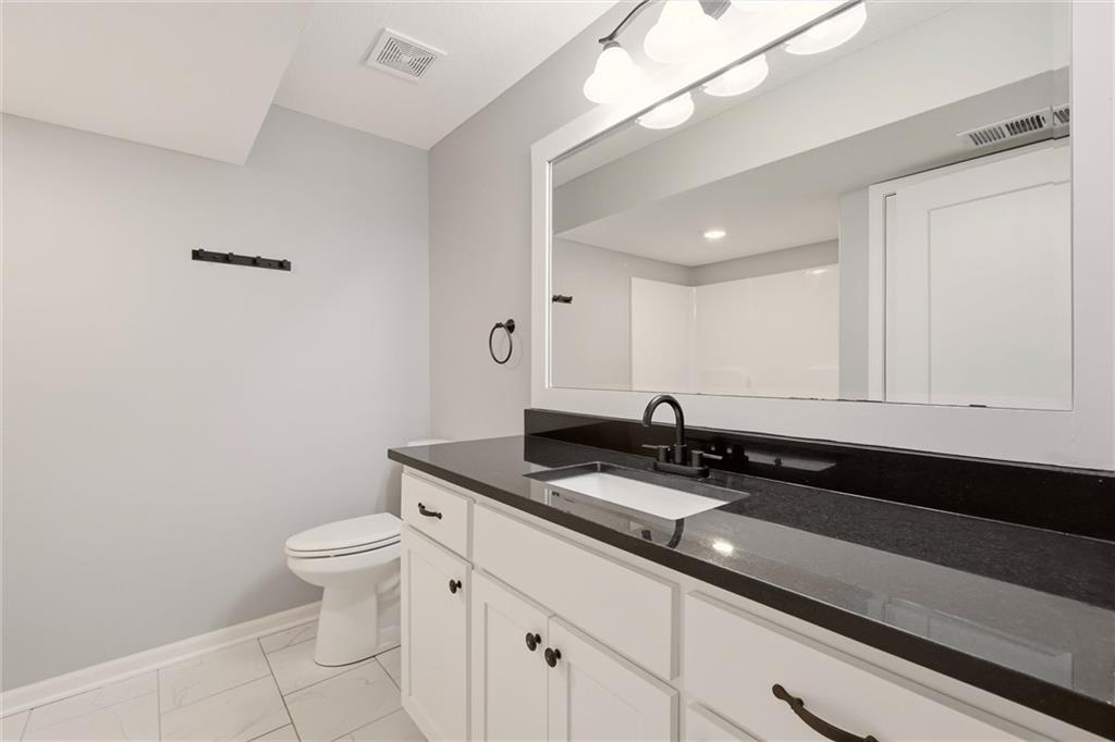 2209 Greenfield Court Property Photo 34