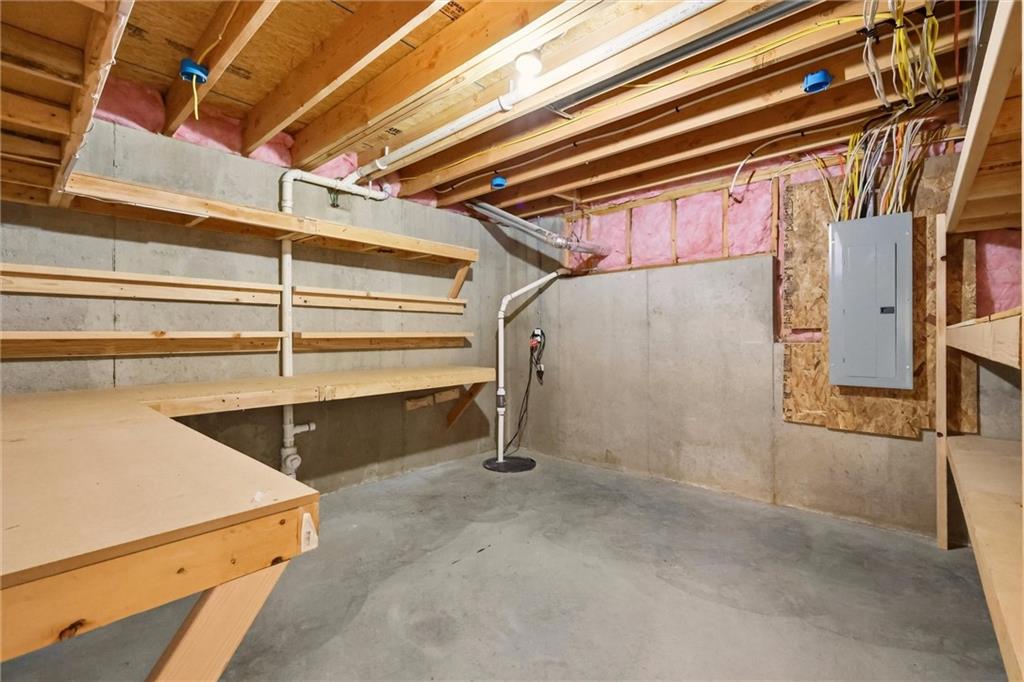 2209 Greenfield Court Property Photo 36