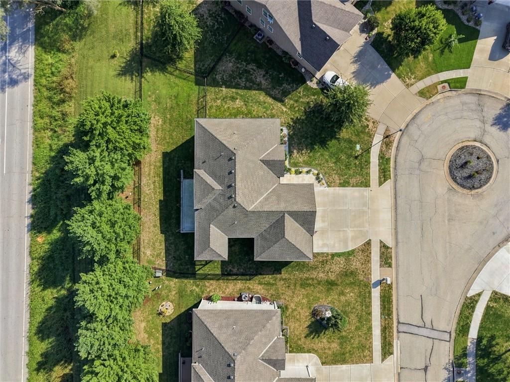 2209 Greenfield Court Property Photo 47