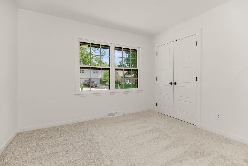 5908 Nw Harris Drive Property Photo 18