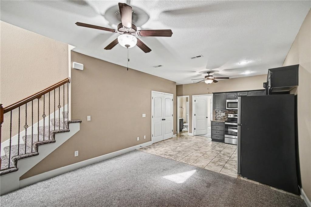 2200-2206 Sw Suncatcher Road Property Photo 4