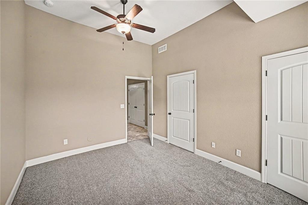 2200-2206 Sw Suncatcher Road Property Photo 7