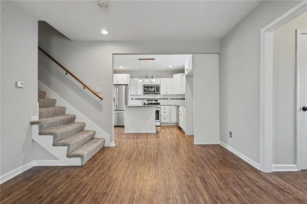 725 N Willie Street Property Photo 10