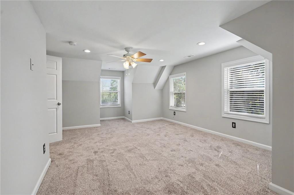 725 N Willie Street Property Photo 28