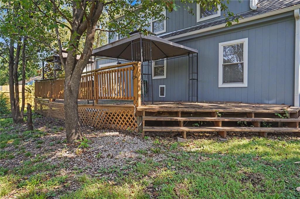 725 N Willie Street Property Photo 33