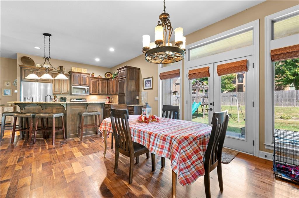 1302 Aberdeen Circle Property Photo 7
