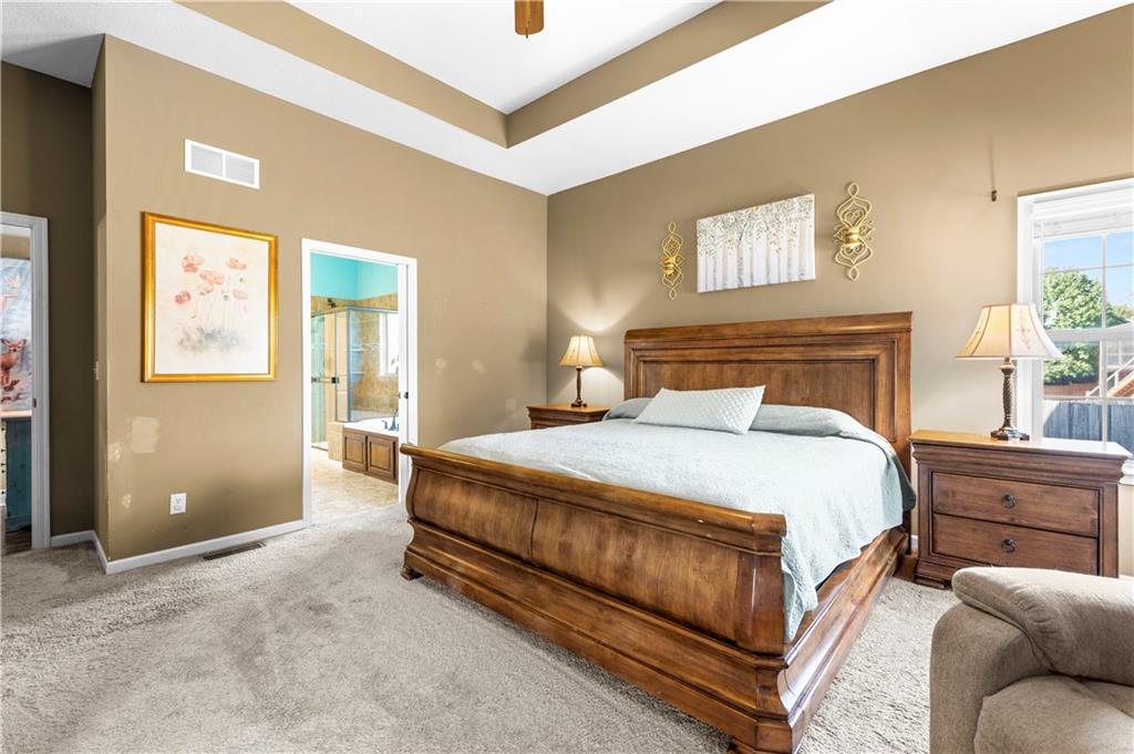 1302 Aberdeen Circle Property Photo 20