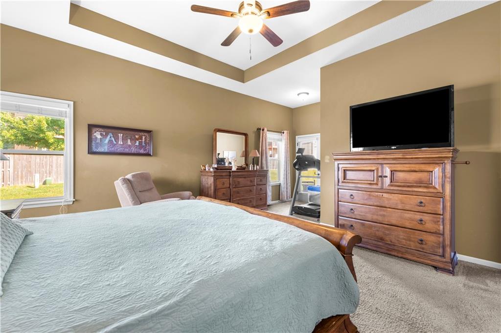 1302 Aberdeen Circle Property Photo 21
