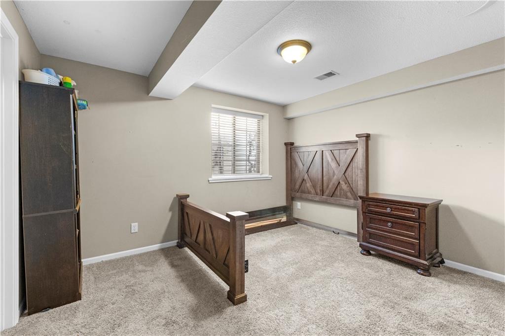 1302 Aberdeen Circle Property Photo 31
