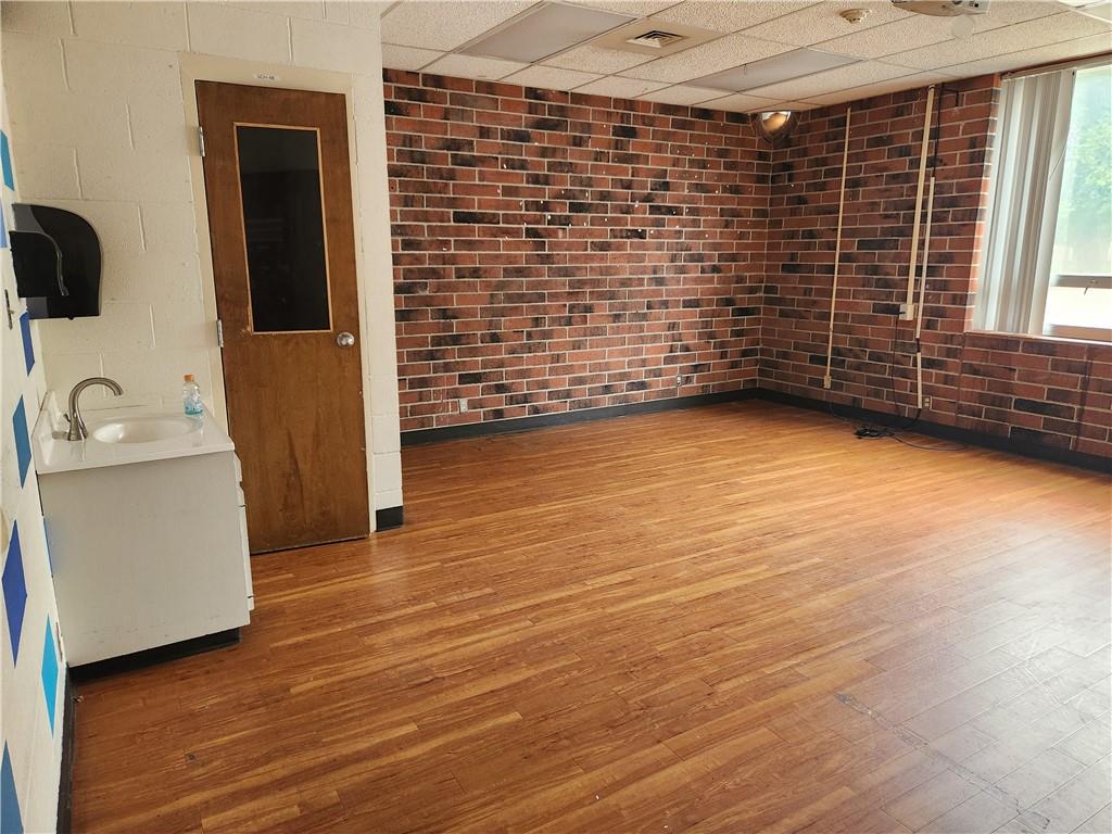 School/gym Building, 8150 Wornall Road Property Photo 14