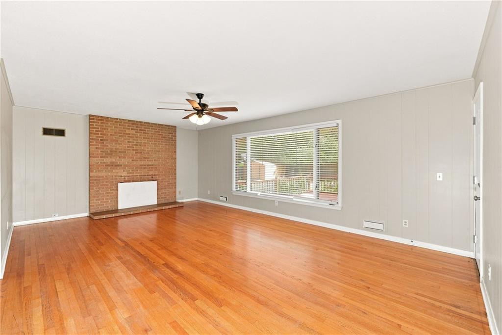 1405 N Mccoy Street Property Photo 2