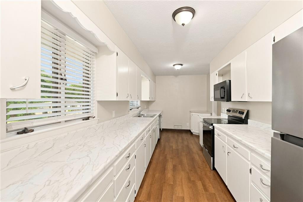 1405 N Mccoy Street Property Photo 7