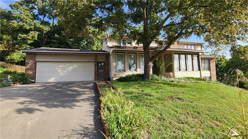 17604 W 67th Terrace Property Photo 1