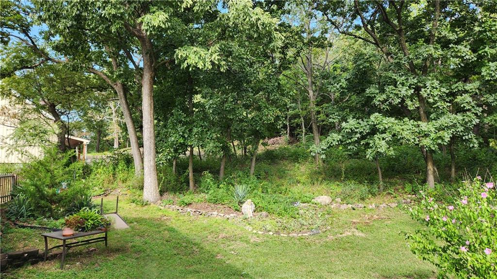 17604 W 67th Terrace Property Photo 7