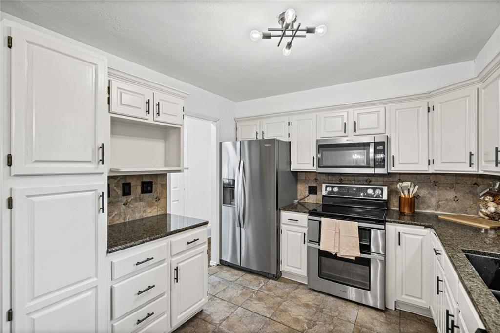 5400 Hunter Street Property Photo 10