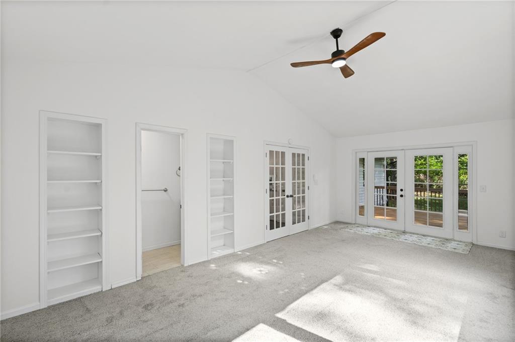 5400 Hunter Street Property Photo 15