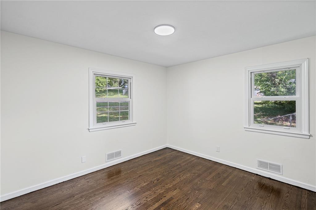 5400 Hunter Street Property Photo 22